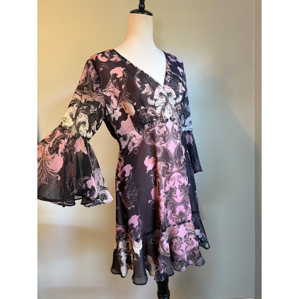 Boston Proper Pink Black Bell Sleeve Ruffle Mini Dress 8 dainty boho whimsi Y2K